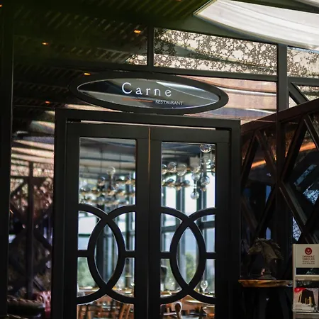 Hotell Avec 4*