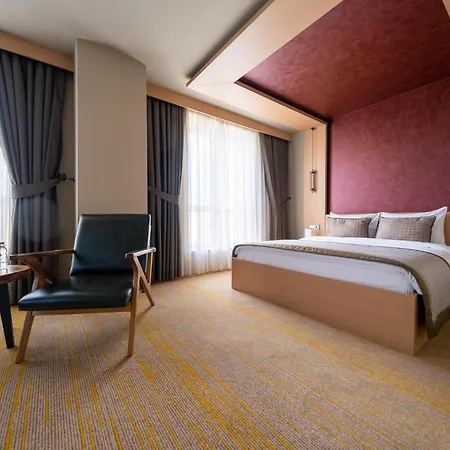 Hotell Avec 4*